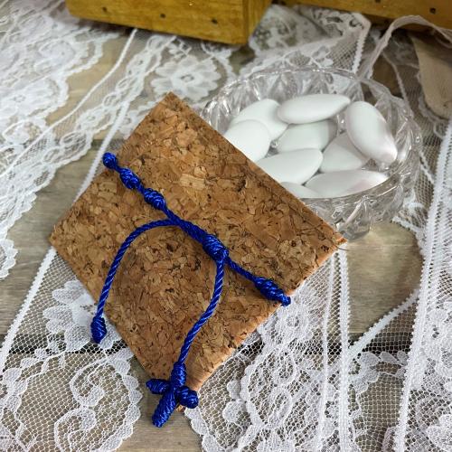 pochette en liège et bracelet en macramé bleu - lamandine